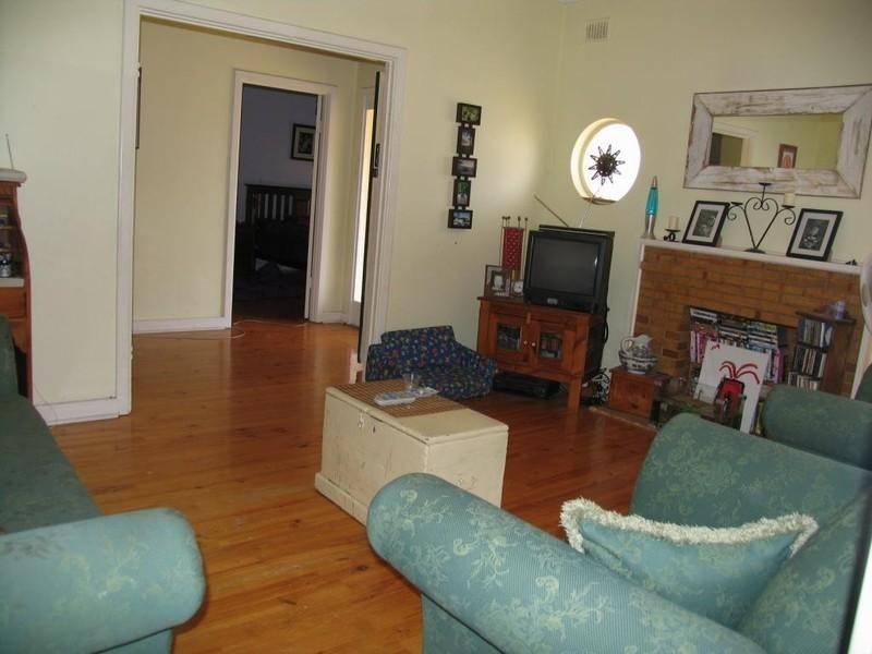 7 Beverley Street, Clovelly Park SA 5042