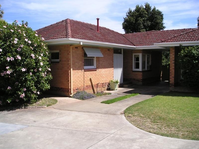 1/4 Butler Avenue, Lower Mitcham SA 5062