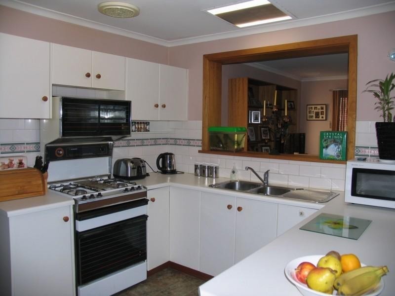 12 Port Lincoln Boulevard, Pasadena SA 5042