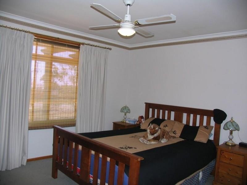 12 Port Lincoln Boulevard, Pasadena SA 5042