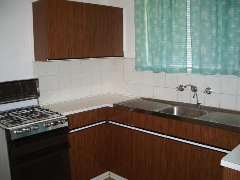 4/20 Addison Road, Black Forest SA 5035