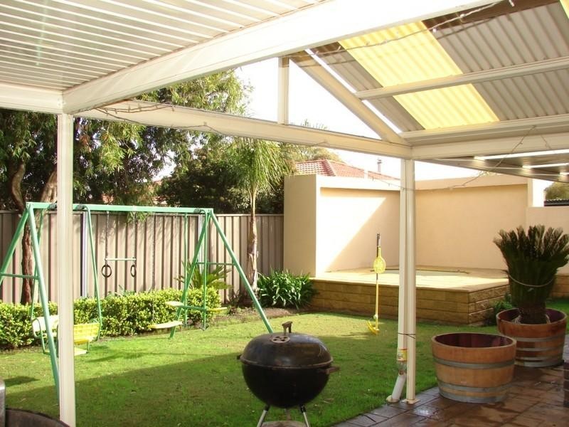 8 Royal Admiral Place, Surrey Downs SA 5126