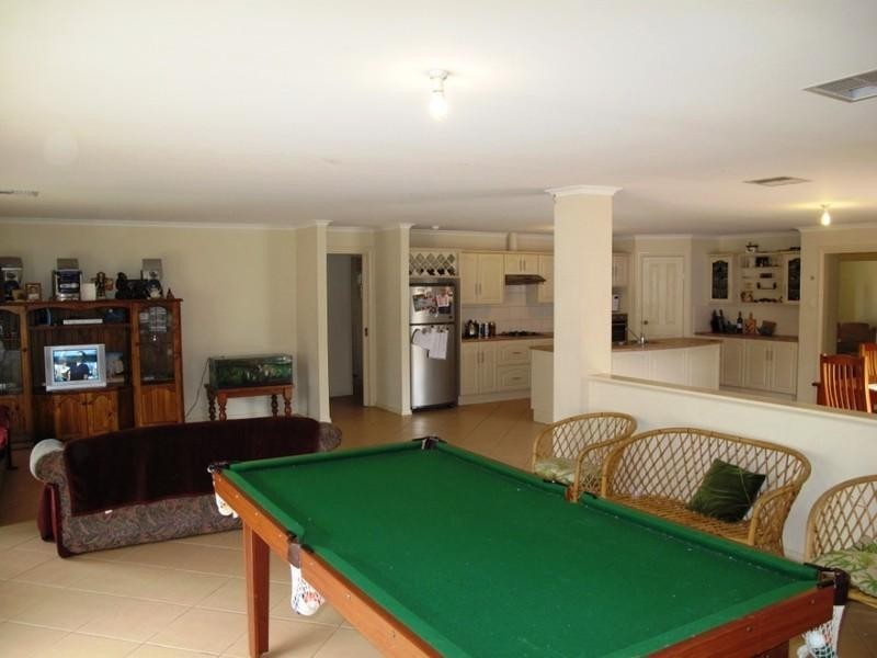 12 Withers Circuit, Evanston Park SA 5116