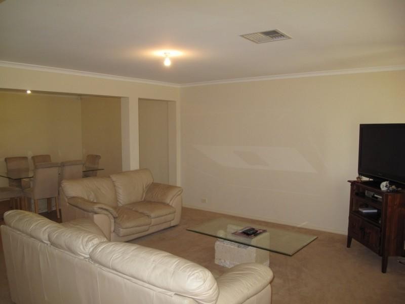 12 Withers Circuit, Evanston Park SA 5116