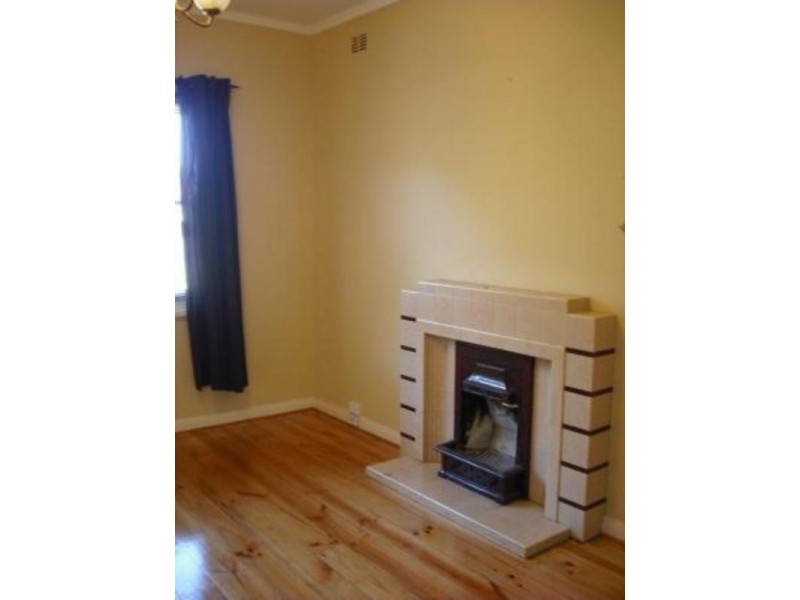 3 Columbia Avenue, Clapham SA 5062