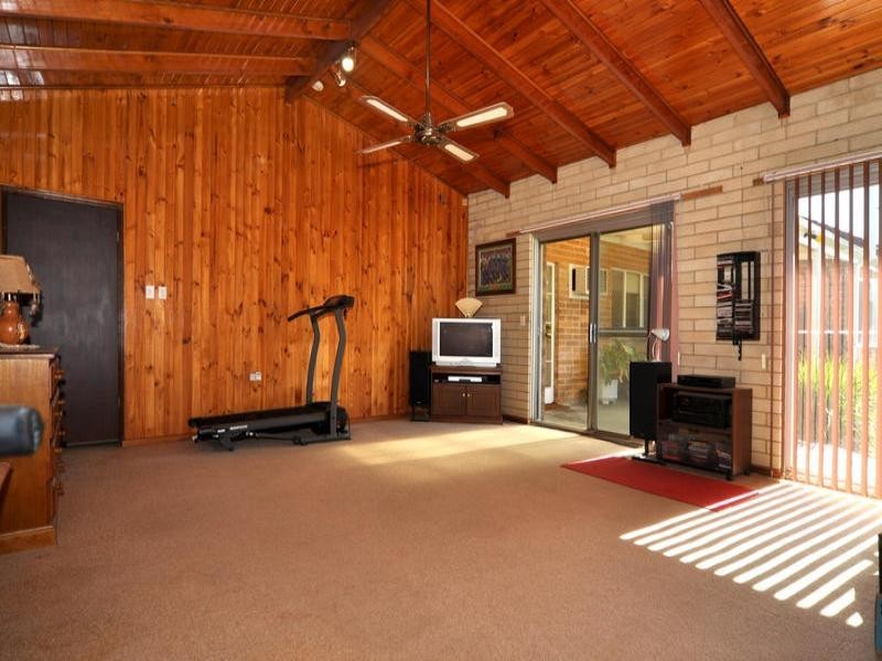 14 Tudor Avenue, Clovelly Park SA 5042