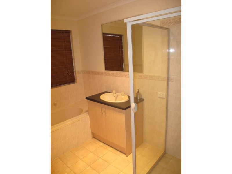 1 Minkie Avenue, Mitchell Park SA 5043