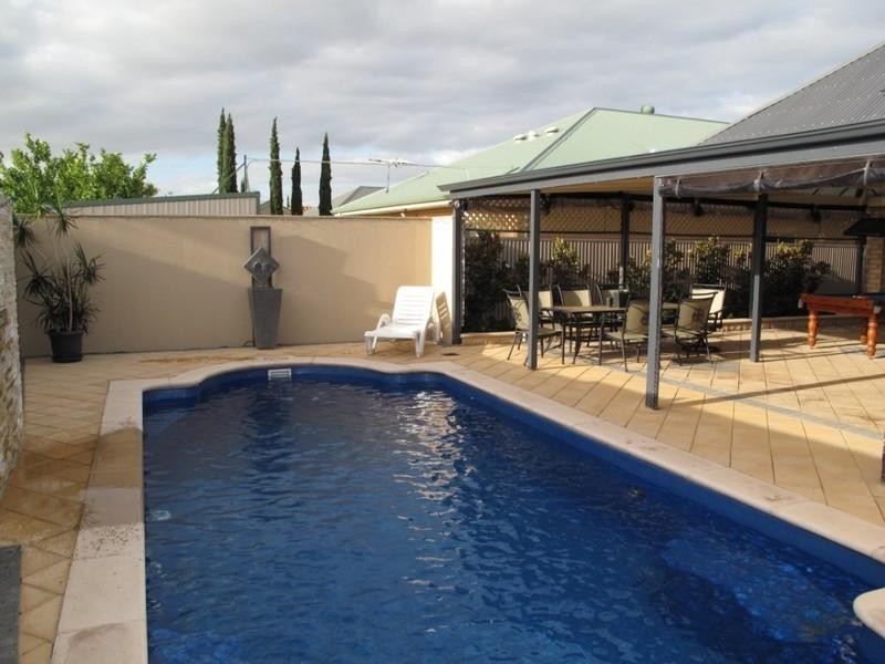 1 Minkie Avenue, Mitchell Park SA 5043