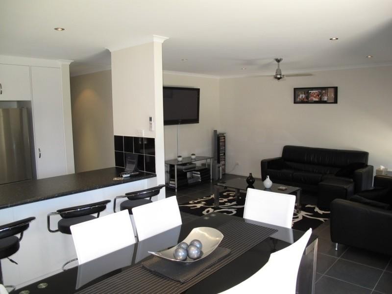 18 Irwin Street, Mansfield Park SA 5012