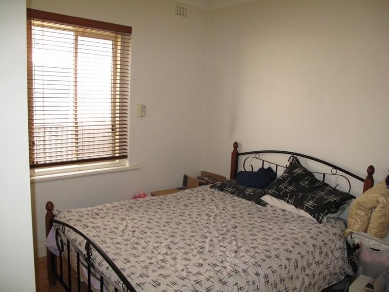 10 Renown Avenue, Clovelly Park SA 5042