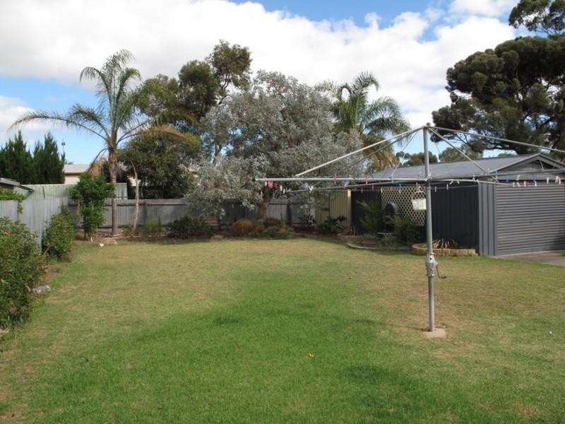 10 Renown Avenue, Clovelly Park SA 5042