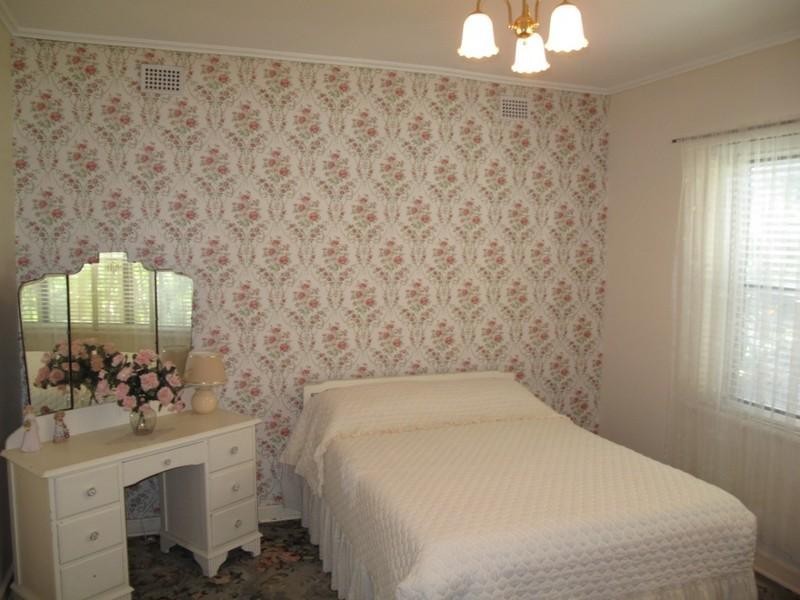 22 English Avenue, Clovelly Park SA 5042