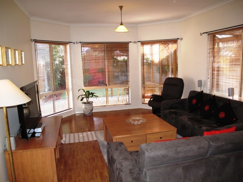 7 Hurley Court, Mitchell Park SA 5043