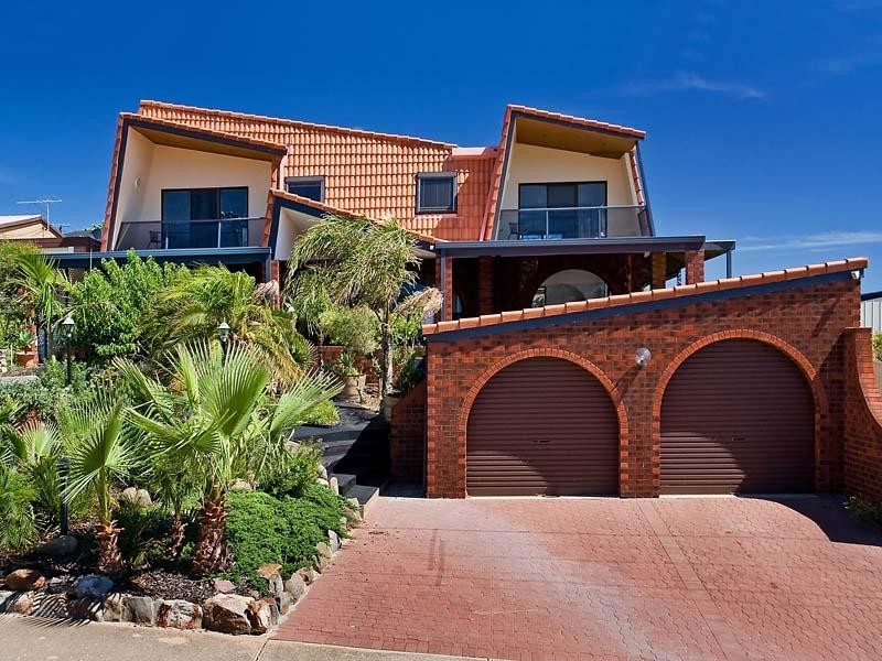 7 Grand Central Avenue, Hallett Cove SA 5158
