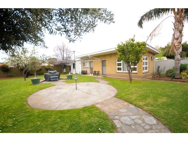 19 Albion Avenue, Glandore SA 5037