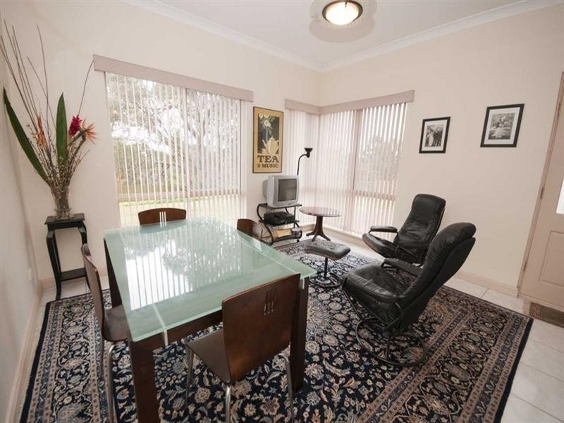 7 Land Crescent, Pasadena SA 5042