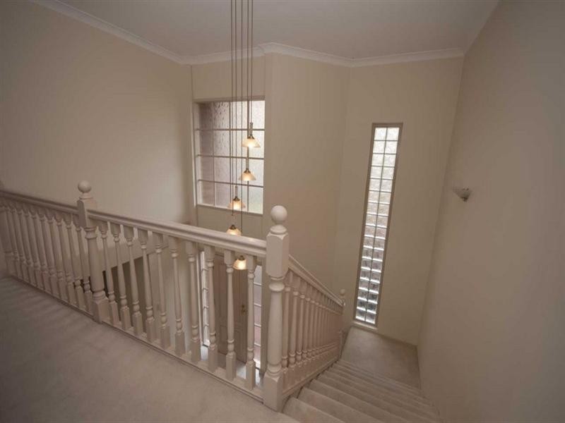 7 Land Crescent, Pasadena SA 5042