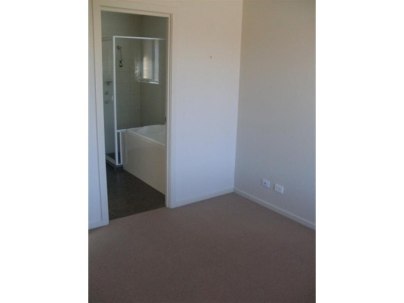 10 Dylan Court, Smithfield SA 5114