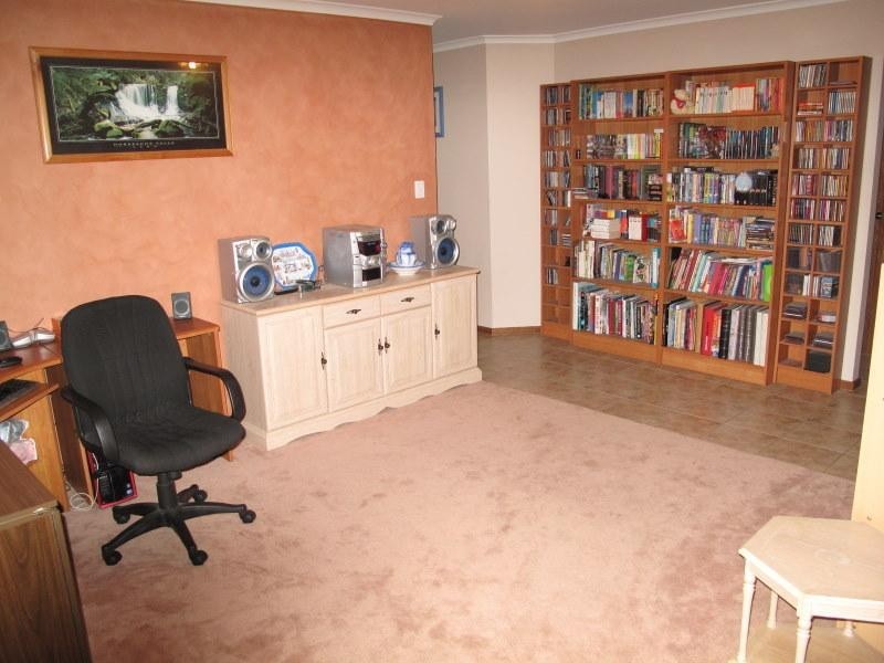 22 Baden Terrace, O’sullivan Beach SA 5166