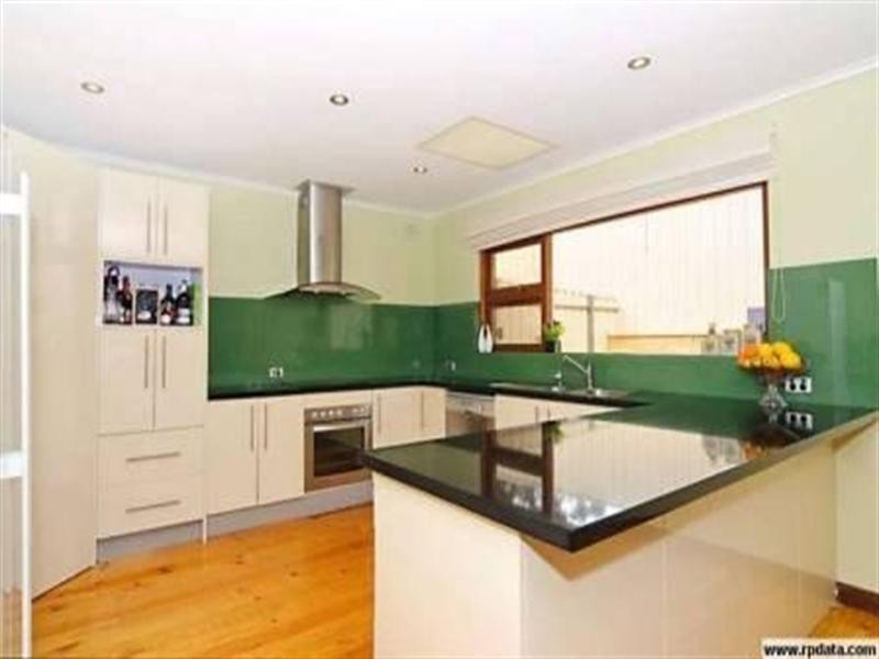 21 Sleeps Hill Drive, Panorama SA 5041