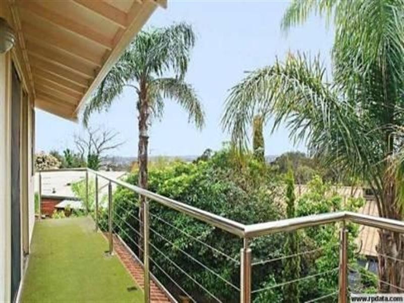 21 Sleeps Hill Drive, Panorama SA 5041