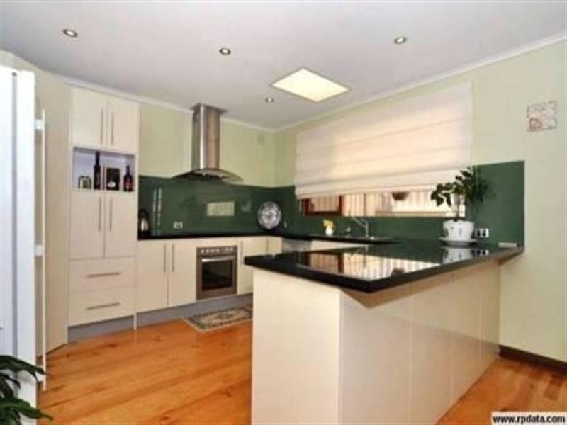 21 Sleeps Hill Drive, Panorama SA 5041