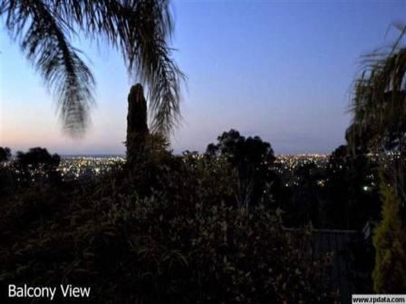 21 Sleeps Hill Drive, Panorama SA 5041