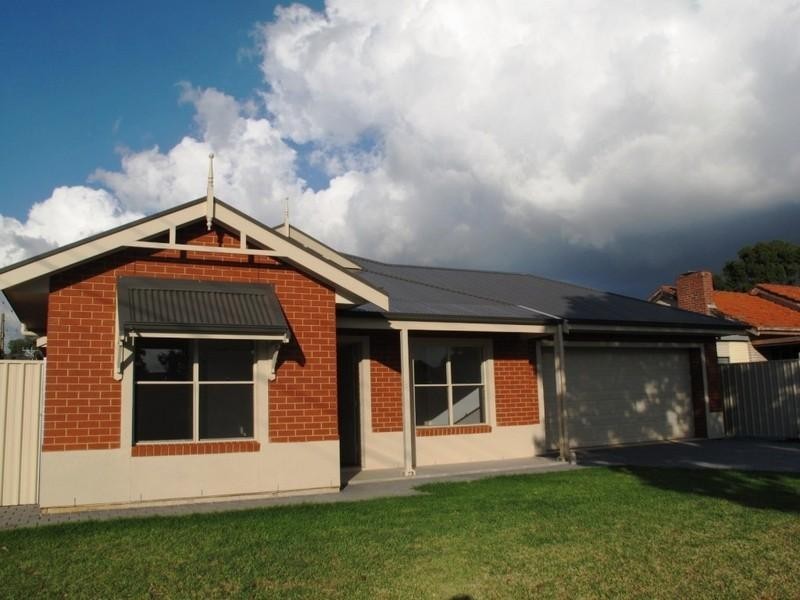 8 and 8a Crystal Avenue, St Marys SA 5042