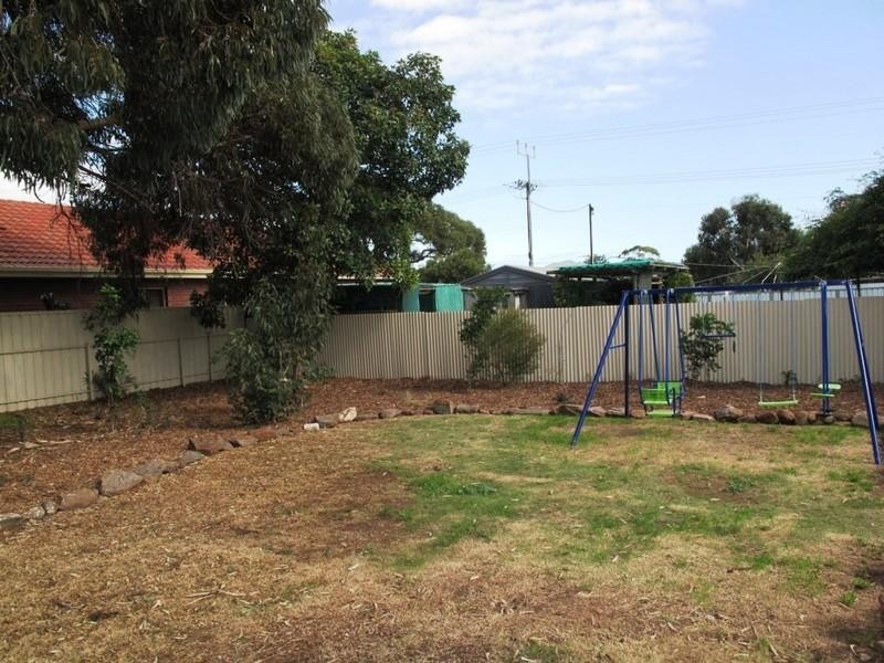 68 Tiparra Avenue, Park Holme SA 5043