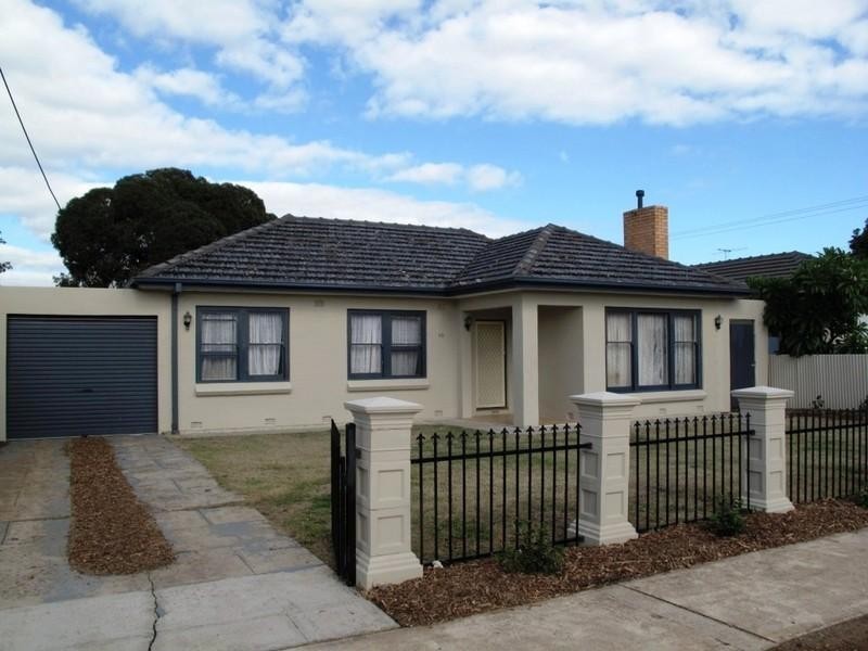 68 Tiparra Avenue, Park Holme SA 5043