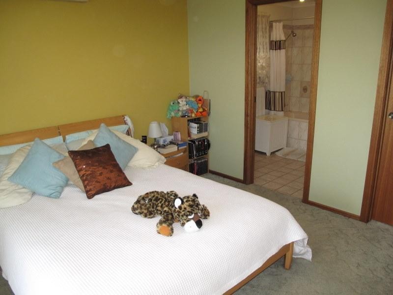 22 Baden Terrace, O’sullivan Beach SA 5166