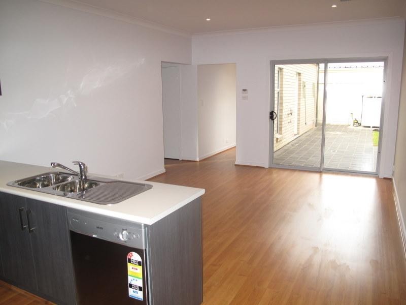 51 Thorne Crescent, Mitchell Park SA 5043