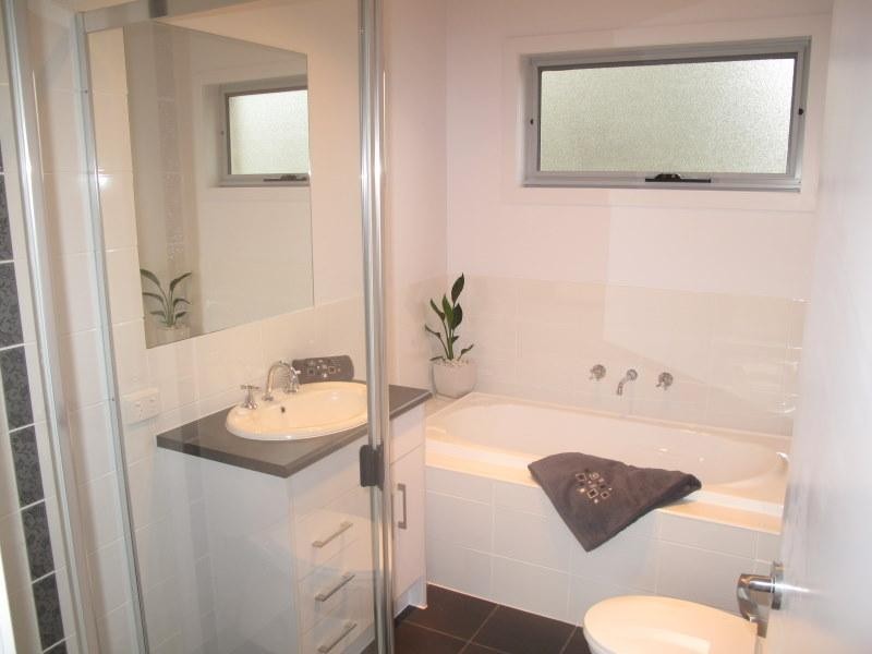 51 Thorne Crescent, Mitchell Park SA 5043