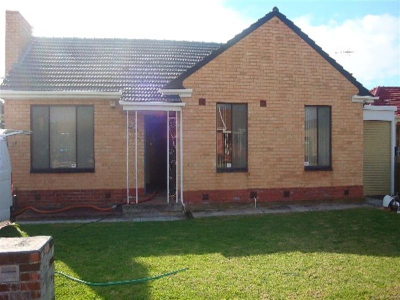 24 Centenary Avenue, Findon SA 5023