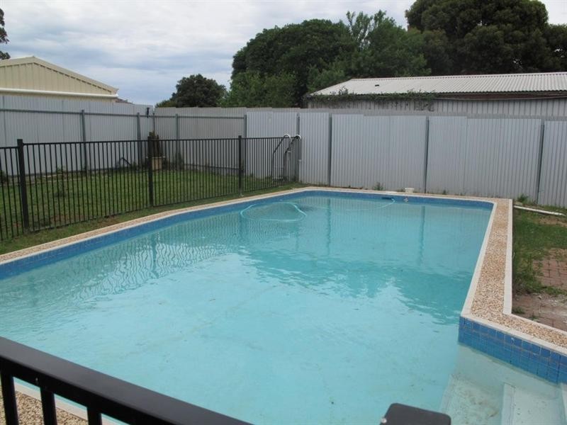 34 Bloomfield Crescent, Elizabeth Downs SA 5113