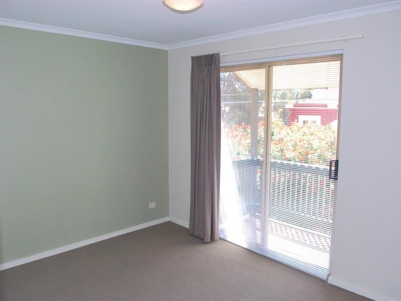 9 Third Street, Brompton SA 5007