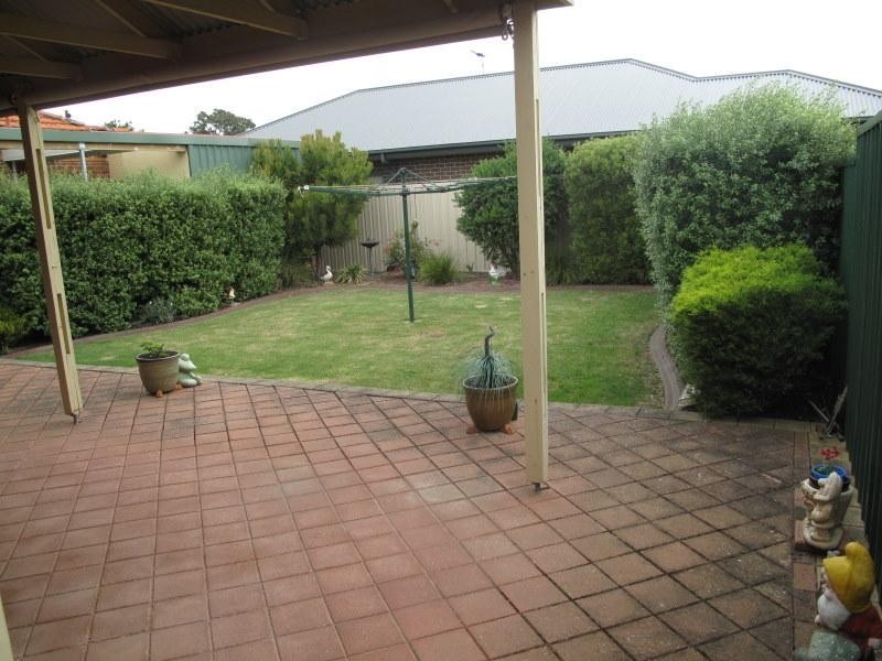 19 Hendon Street, Clovelly Park SA 5042