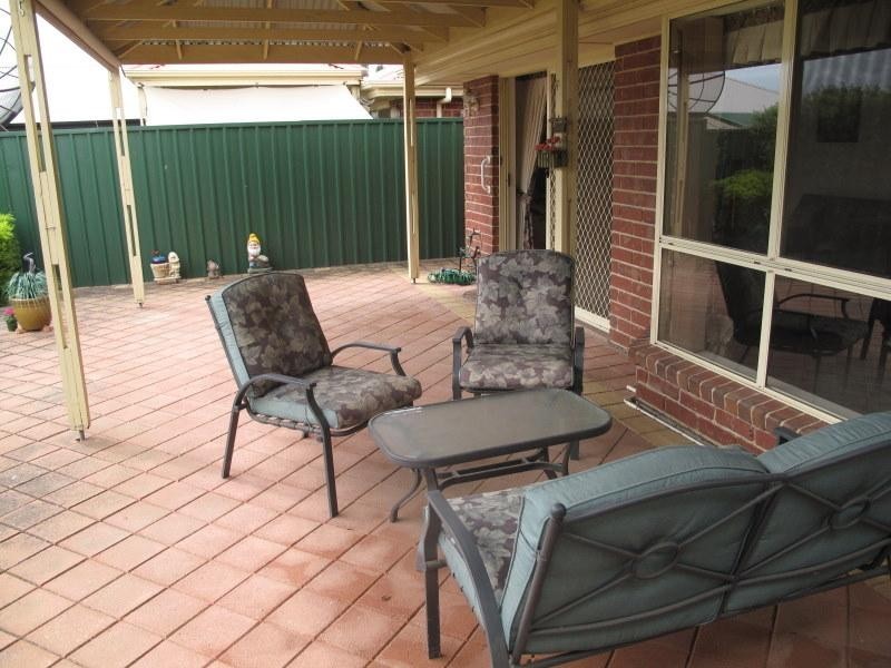 19 Hendon Street, Clovelly Park SA 5042