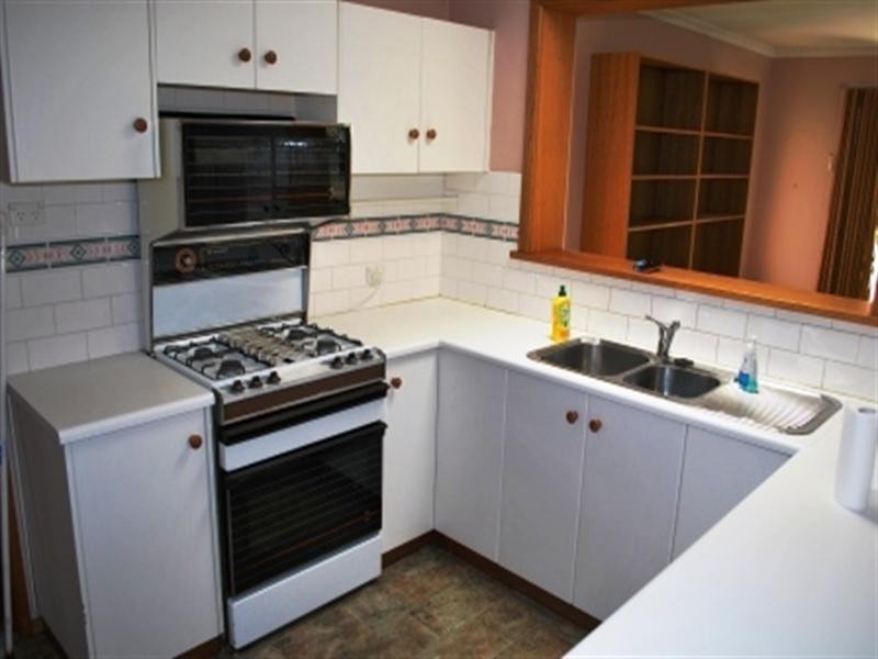 12 Port Lincoln Boulevard, Pasadena SA 5042