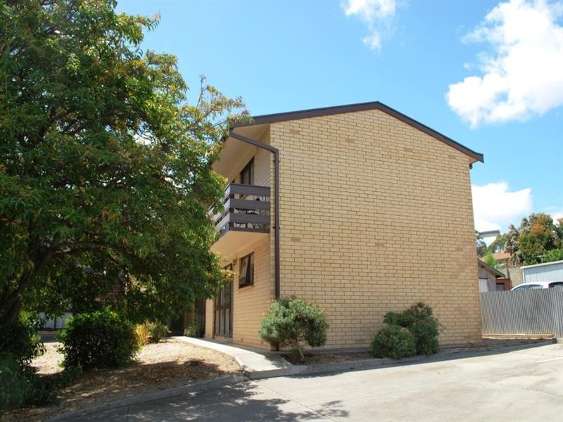 8/13 Burbank Avenue, Bedford Park SA 5042