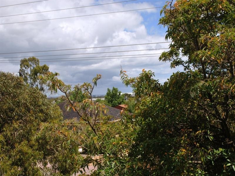 8/13 Burbank Avenue, Bedford Park SA 5042