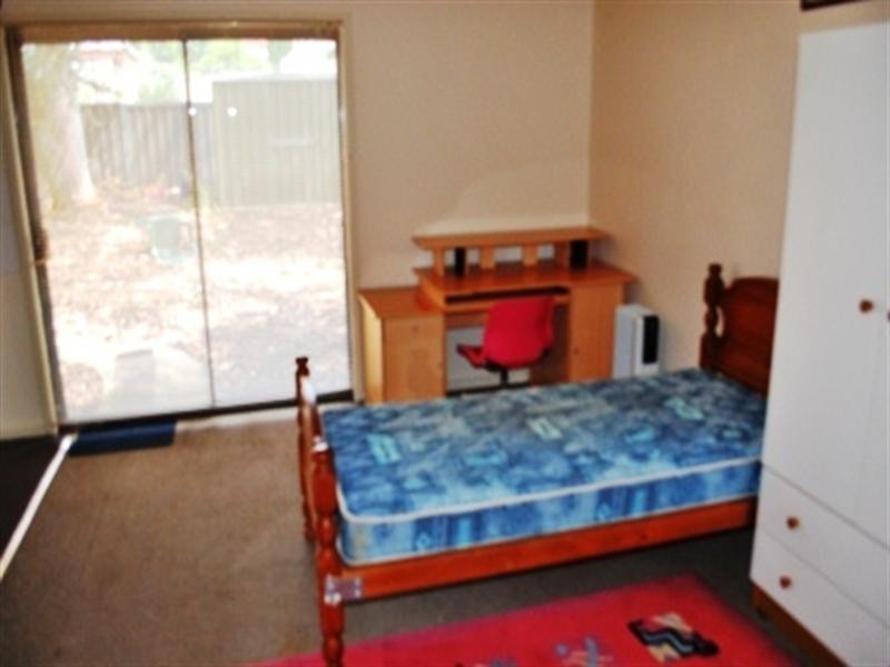 6 Toronto Avenue, Clapham SA 5062