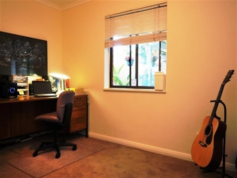 43 Avenue Road, Cumberland Park SA 5041