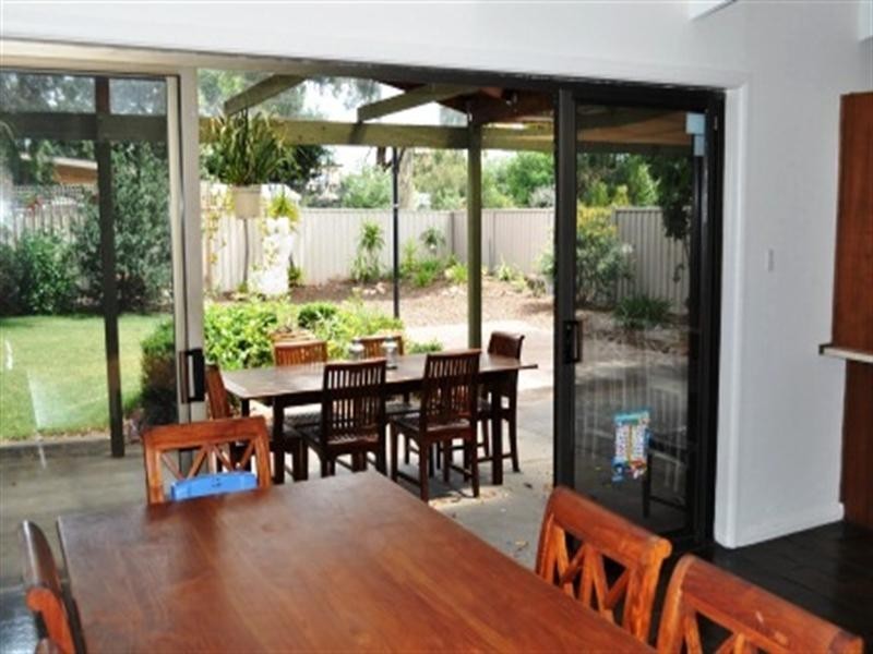 43 Avenue Road, Cumberland Park SA 5041