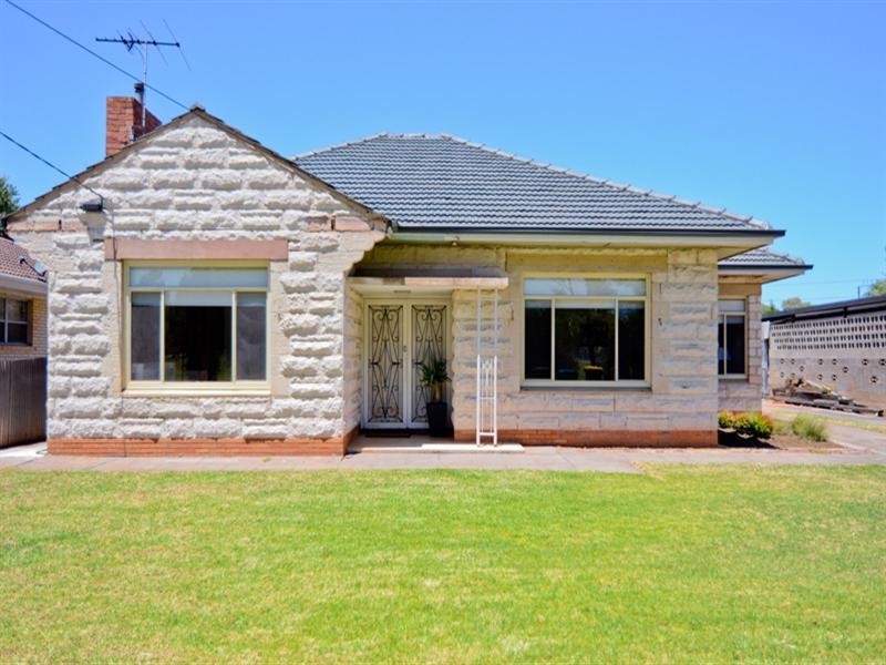 13 Morris Street, Cumberland Park SA 5041