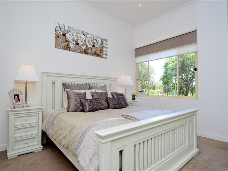 13 Morris Street, Cumberland Park SA 5041