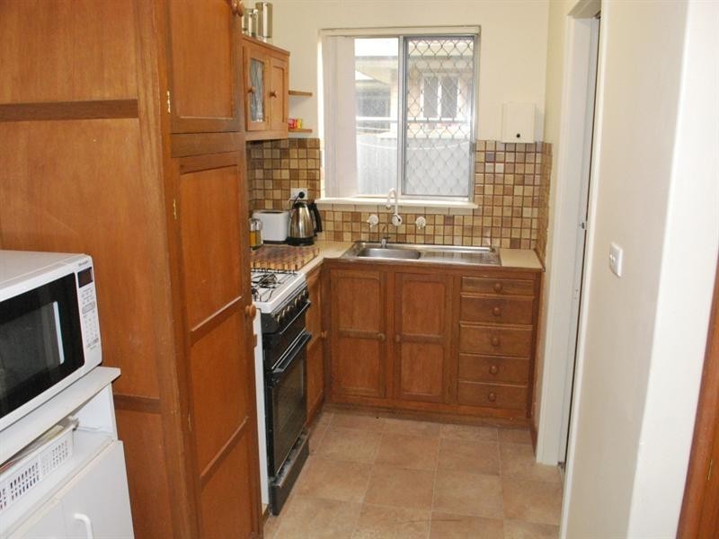 2/3 Carlton Street, Oaklands Park SA 5046