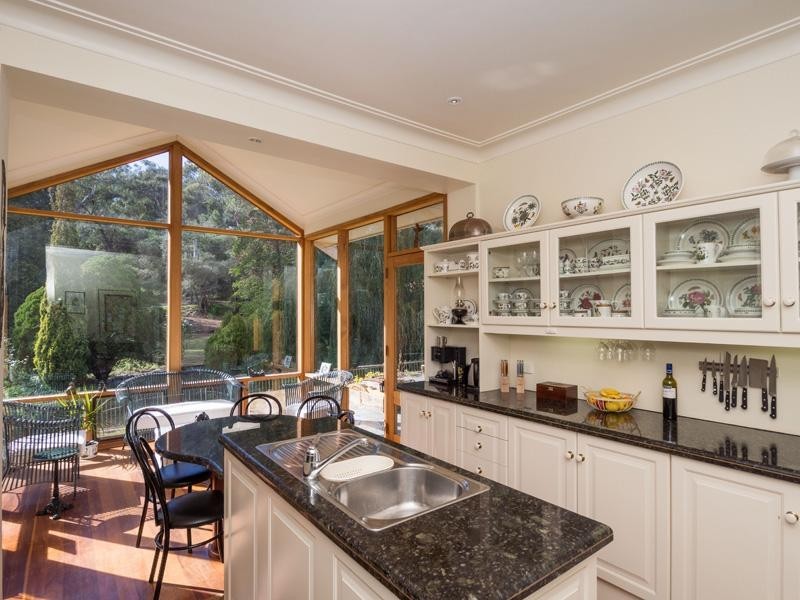 13 McAllan Avenue, Burnside SA 5066