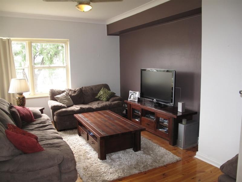 8 Myrtle Grove, Clovelly Park SA 5042