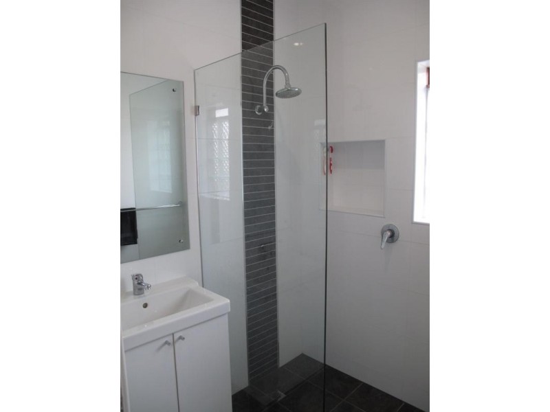 8 Myrtle Grove, Clovelly Park SA 5042